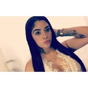 Meet your Posher, Brenda